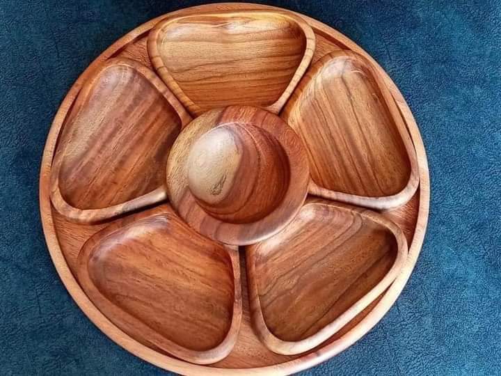 Handmade Egyptian Wooden Decorative Plate Flower 7 p
