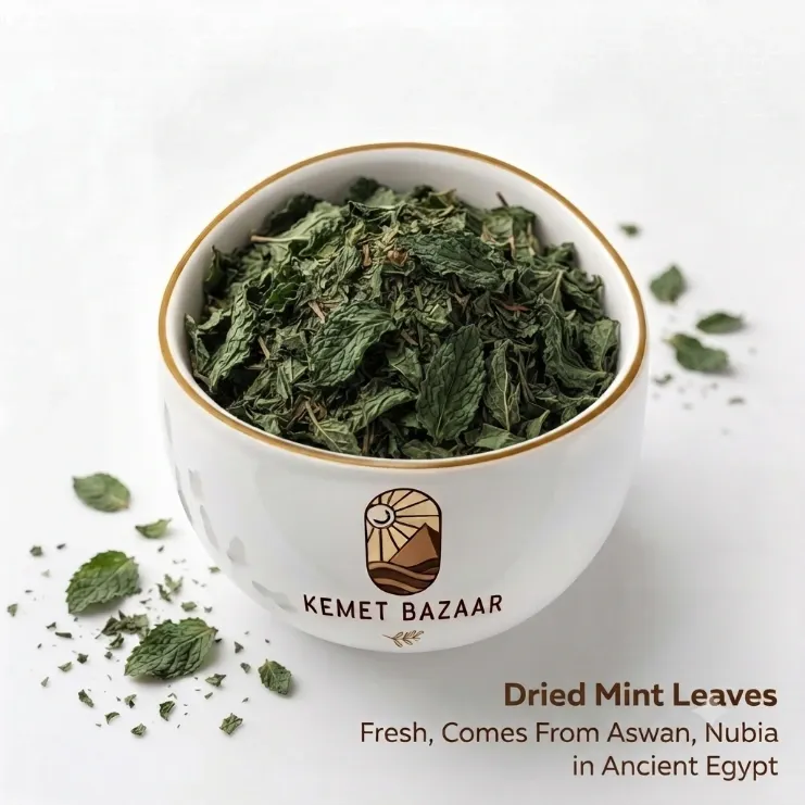 Dried mint leaves